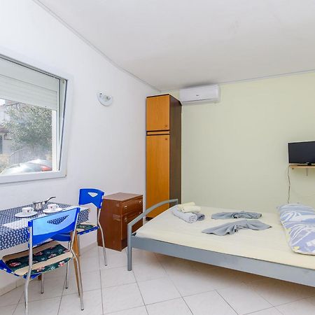 Apartments Laguna Stomorska Luaran gambar